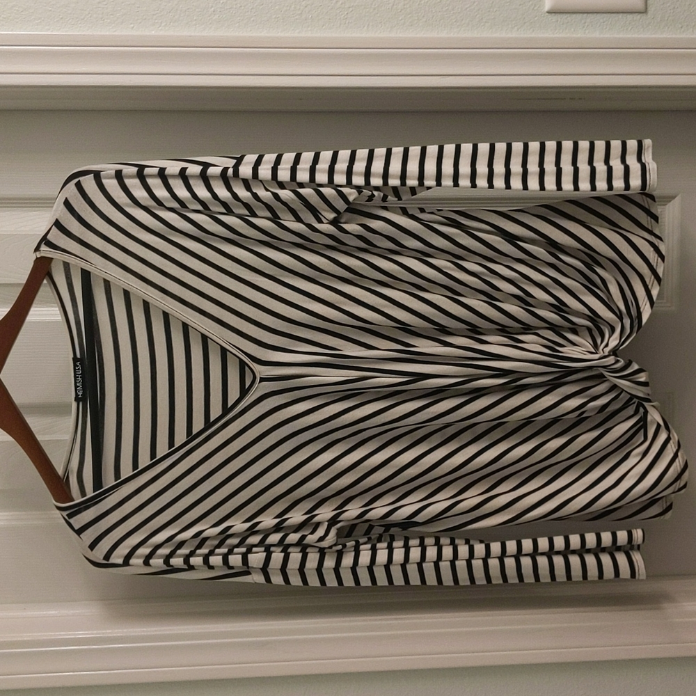 Boutique Striped long sleeve with twist detail